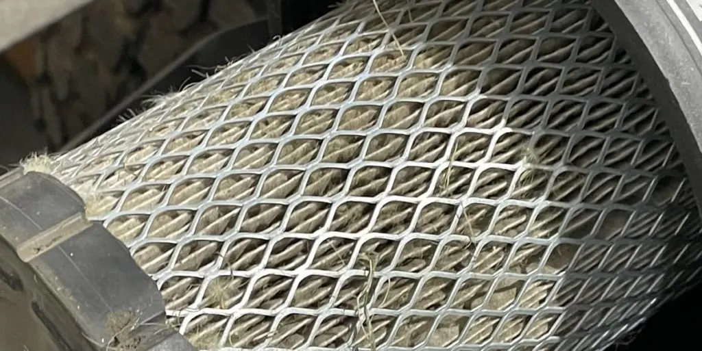 Grasshopper lawn mower won't start - Dirty air filter