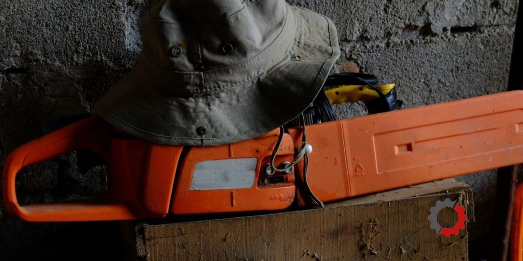 How to service and tune up your chainsaw
