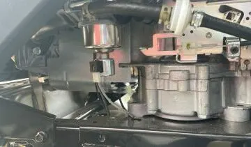 Riding mower fuel system